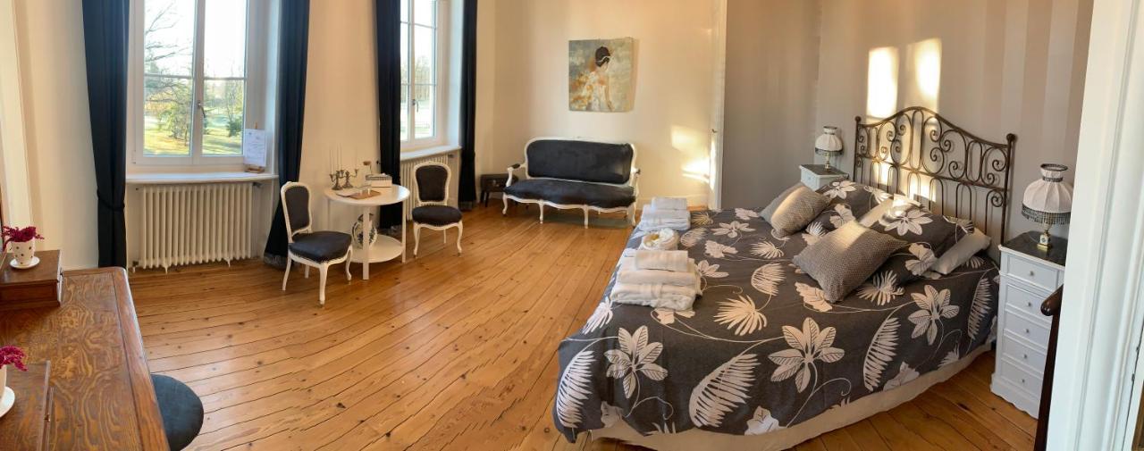 Bed and Breakfast Domaine Berenguer Ouches Exteriér fotografie