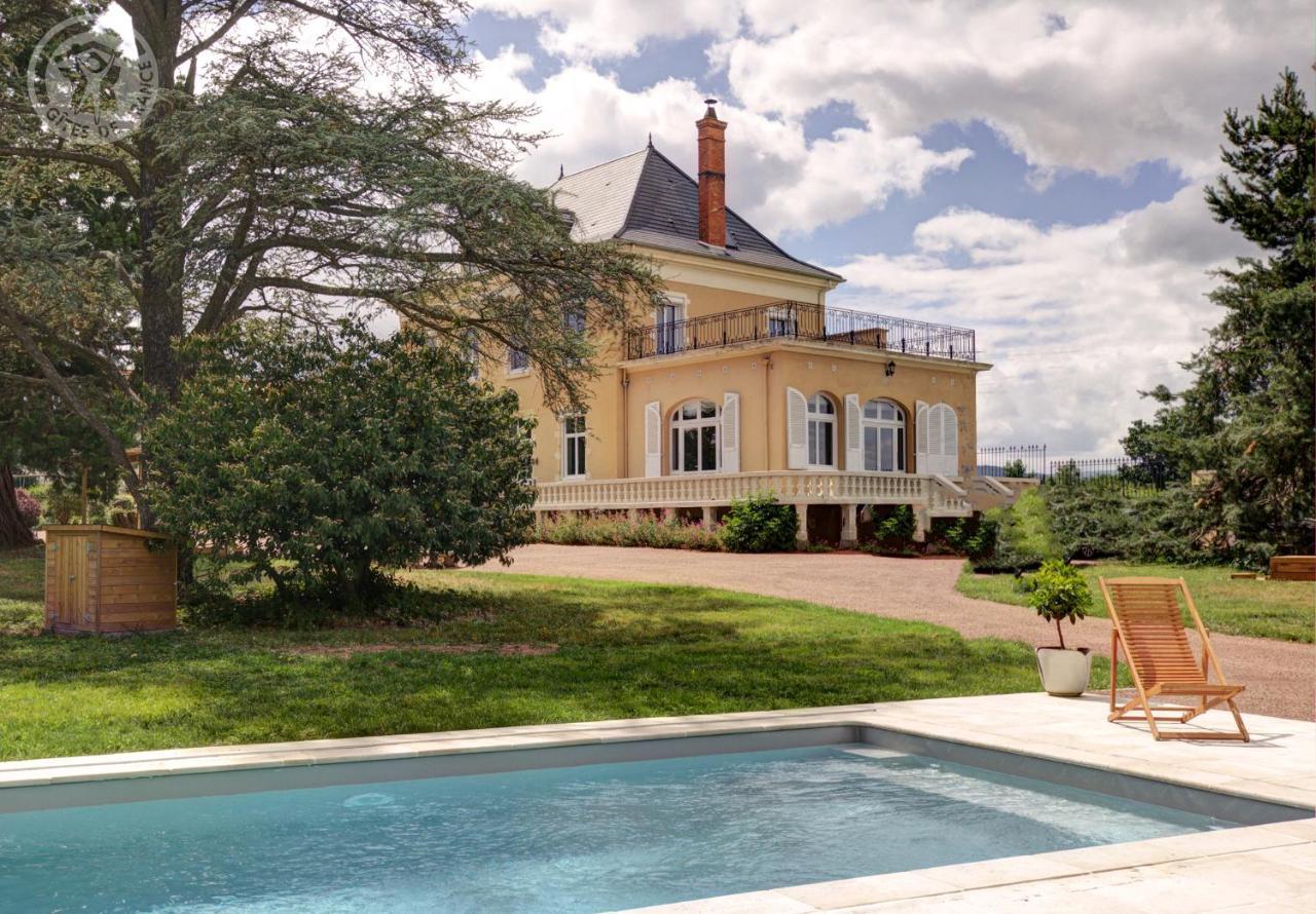 Bed and Breakfast Domaine Berenguer Ouches Exteriér fotografie